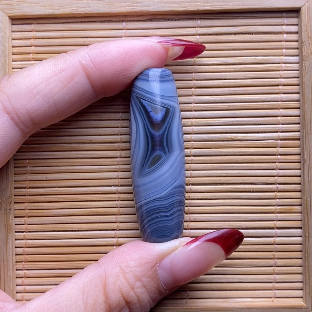 玛瑙/玉髓未镶嵌珠宝半成品