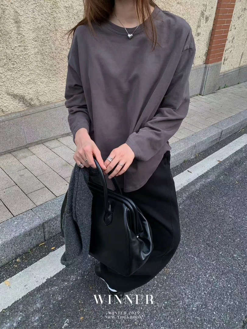 W 8186  韩系圆领简约宽松T恤上衣  w