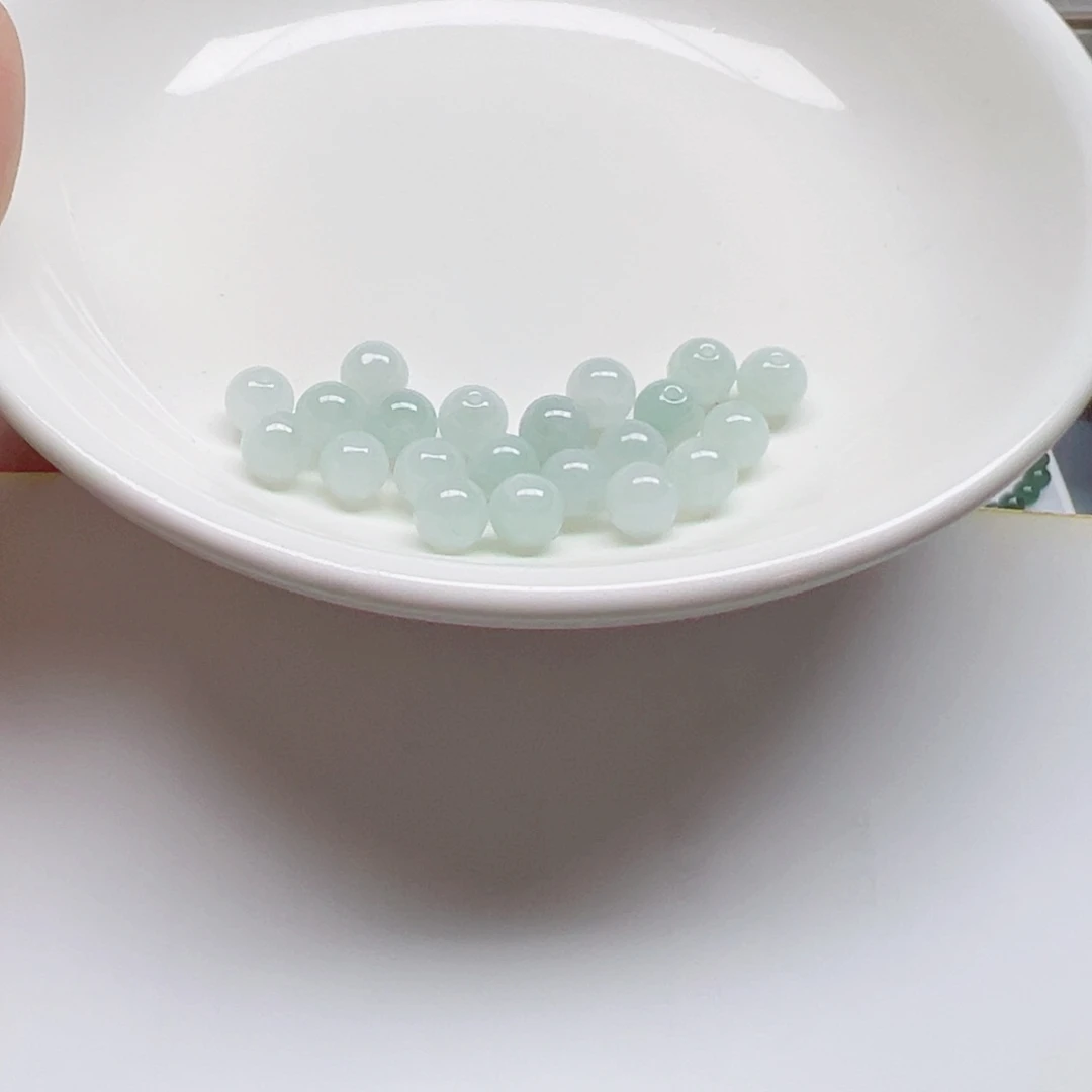 散珠翡翠N***云纯天然缅甸翡翠A货卡5.8，21颗