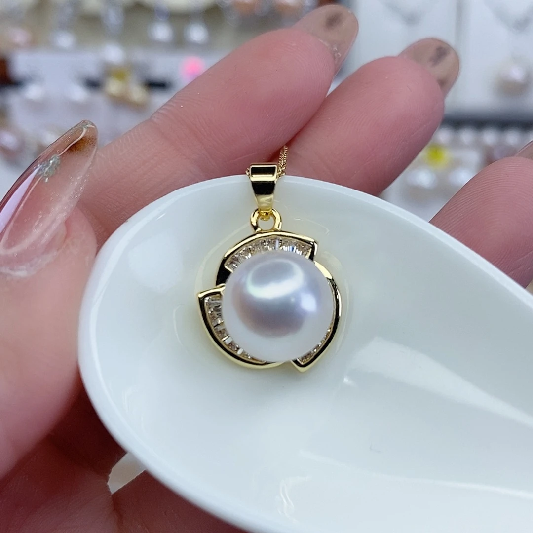 合金淡水珍珠颈饰