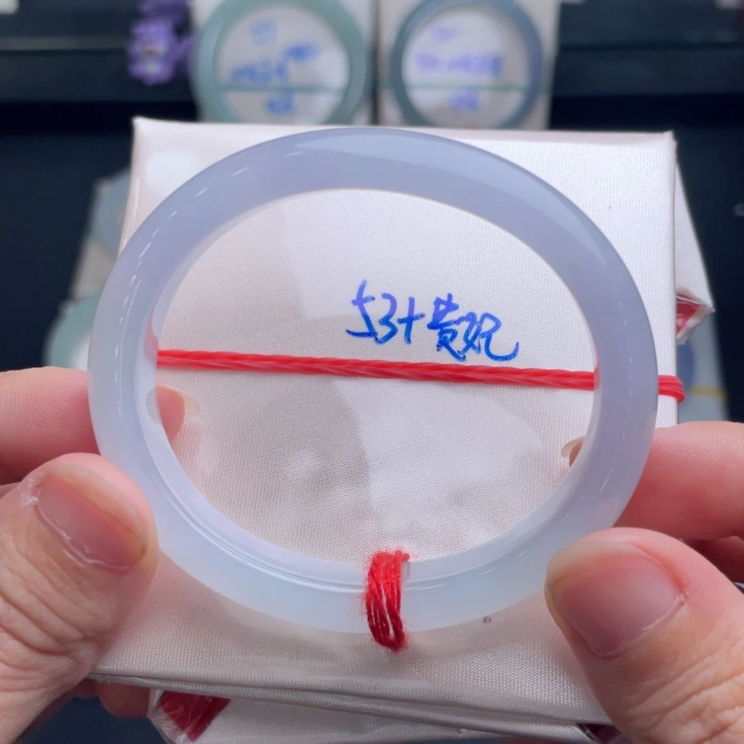 翡翠未镶嵌手镯翡翠手镯