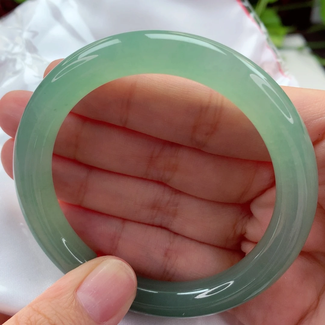 未镶嵌手镯翡翠55.6冰透满绿 性价比高 喵喵