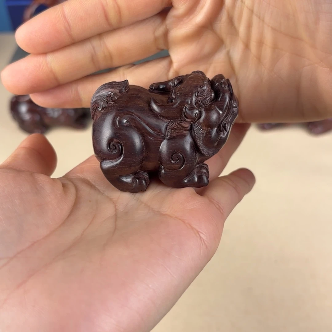 黄花梨/降香黄檀把件朝**歌把件