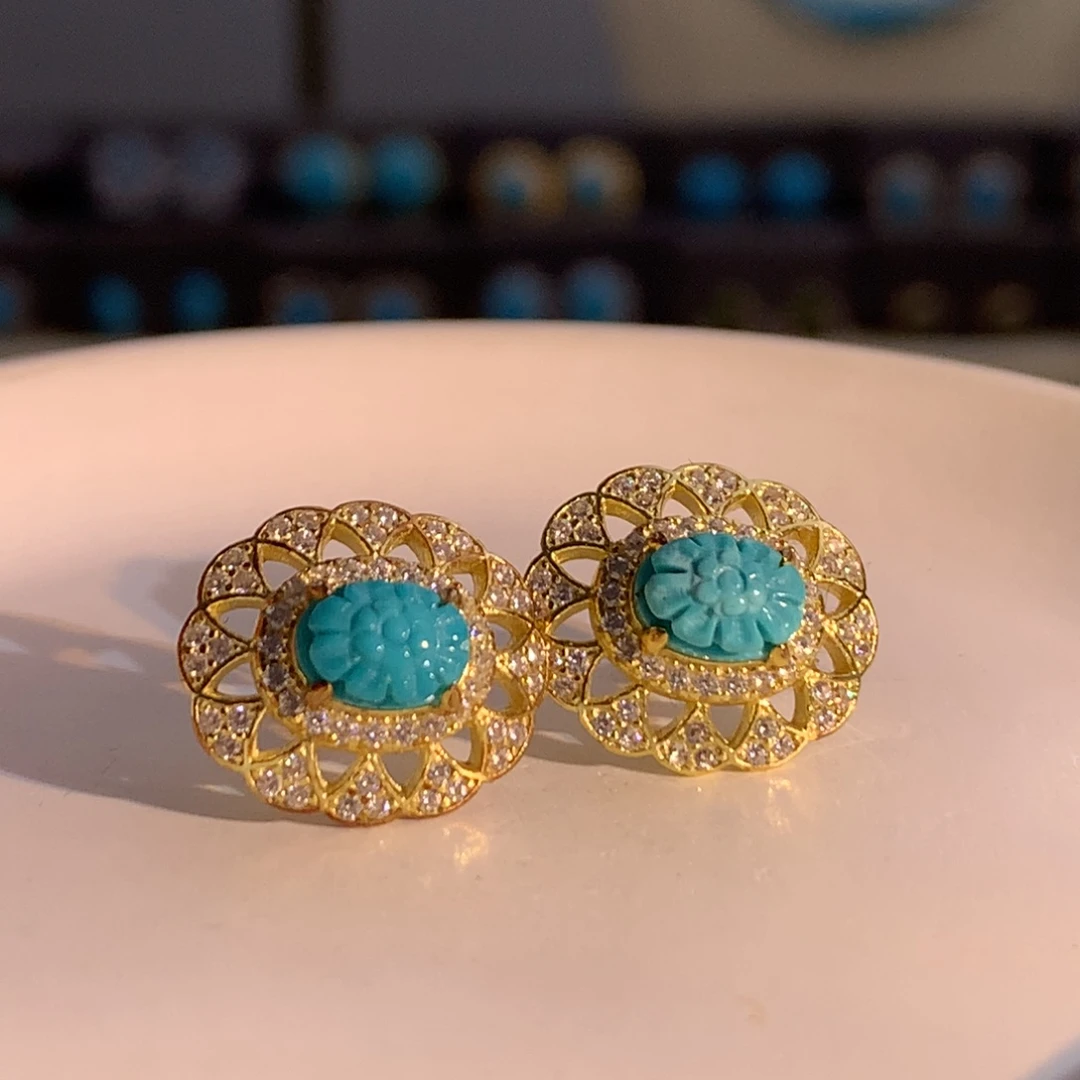 未镶嵌绿松石耳钉