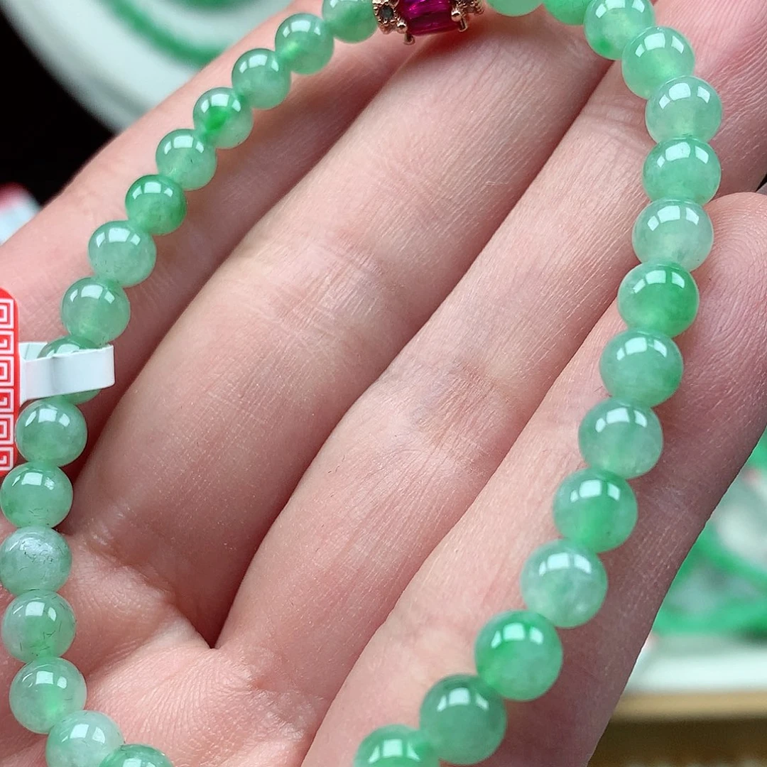 翡翠未镶嵌毛衣链