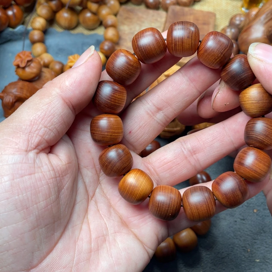 洋***-无事牌柏木（崖柏）1516太行陈化黑油瑕疵珠