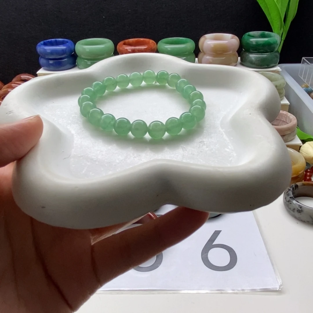 石英岩玉未镶嵌手镯