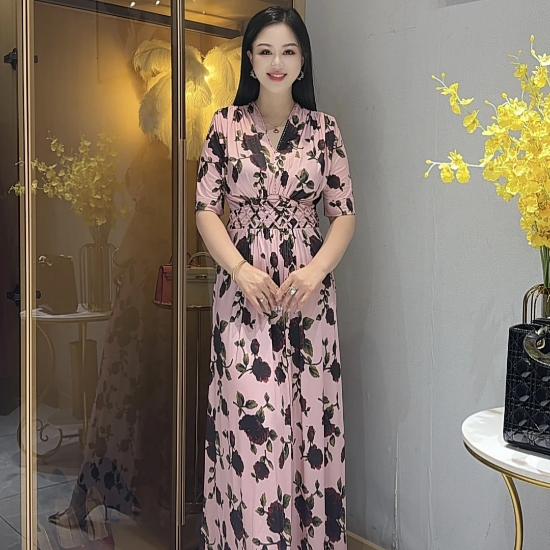 25夏季新款施施时尚钉珠气质收腰修身显瘦印花碎花连衣裙9875