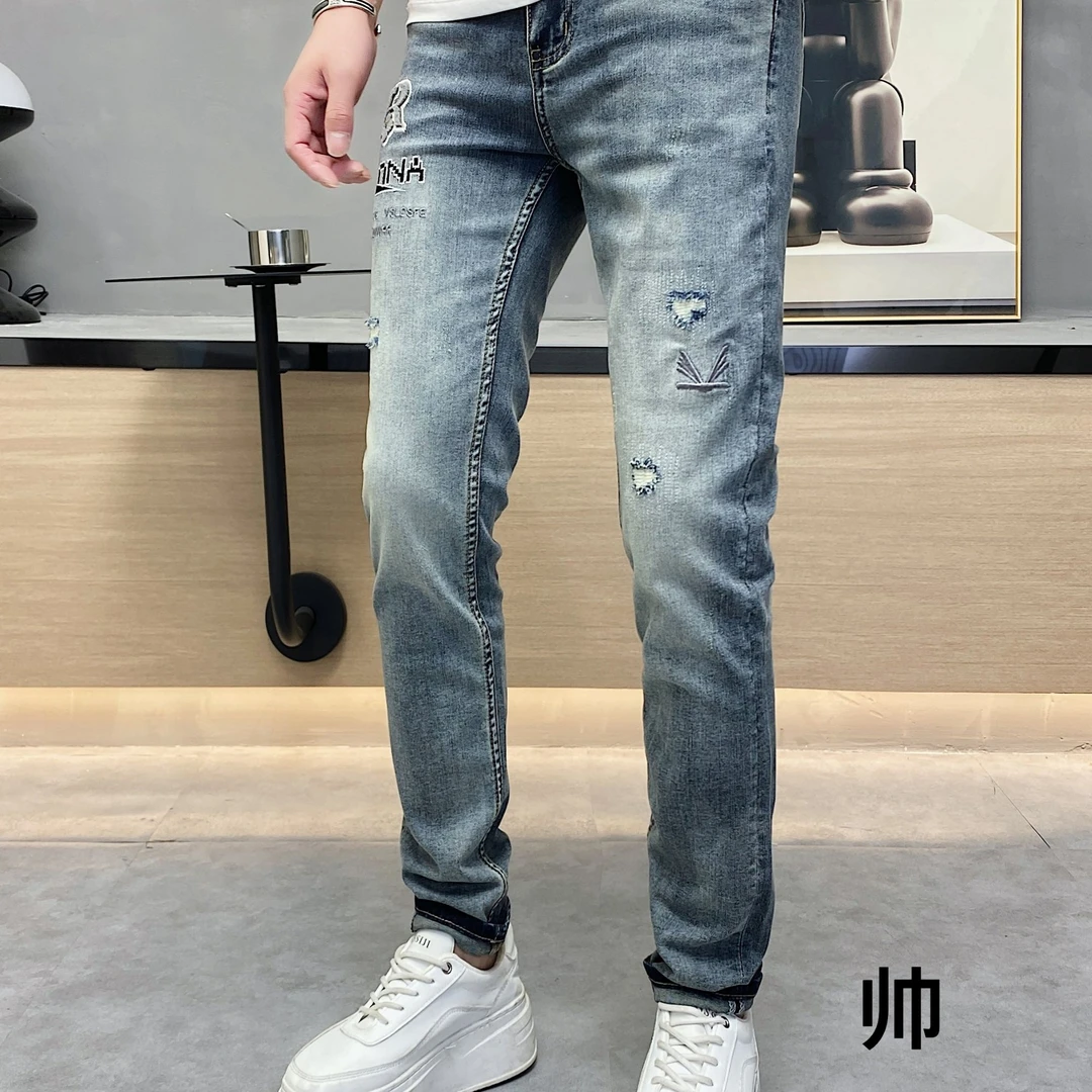2025秋季新款潮流牛仔裤直筒微小脚休闲时尚男牛仔裤子5833