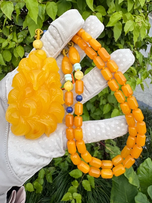 假一赔十，天然琥珀蜜蜡吊坠，蜜蜡雕刻件，凤九吊坠，编号： 26