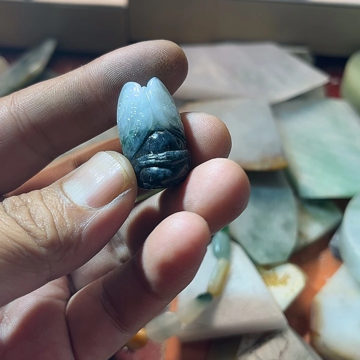 翡翠未镶嵌手链来来来