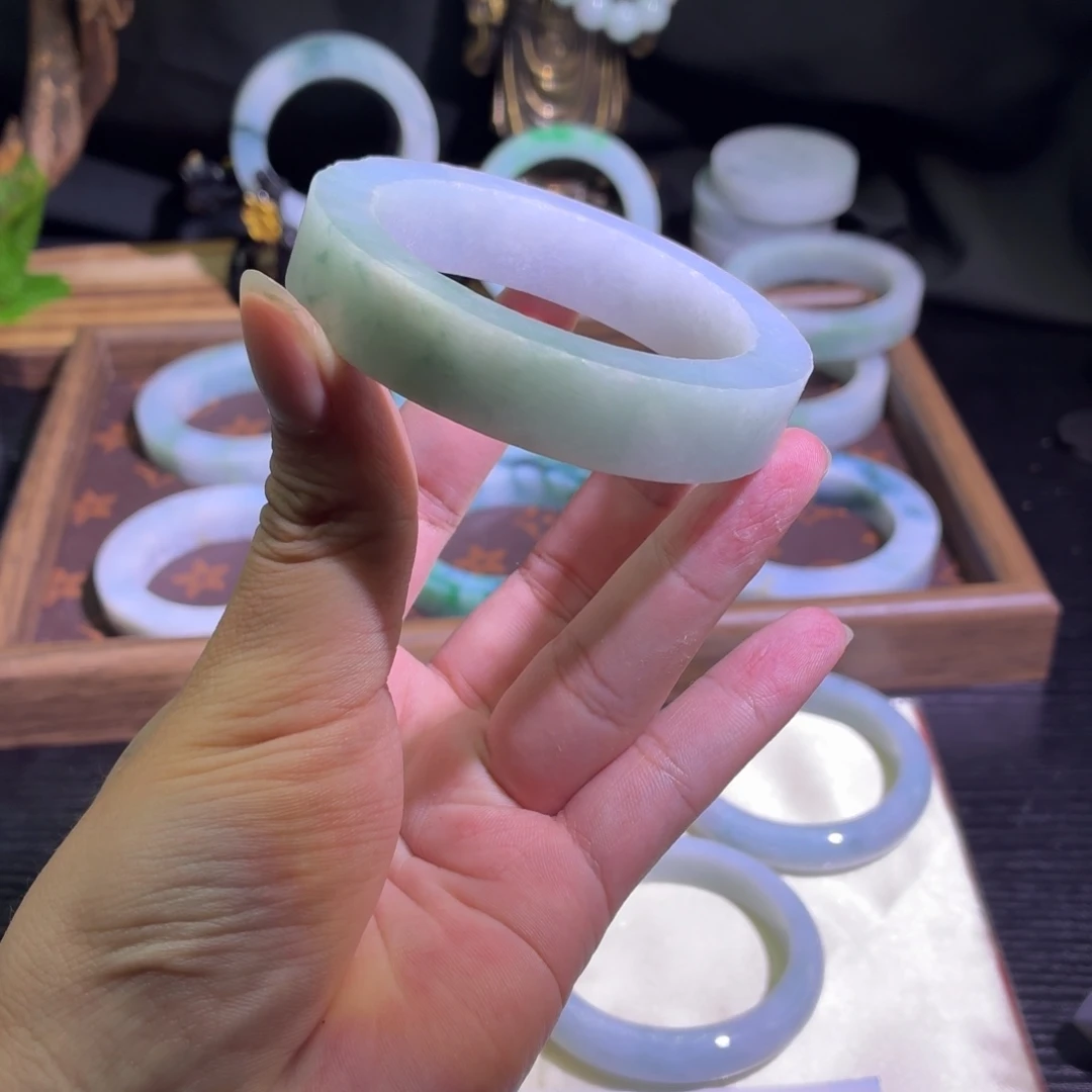 定制翡翠未镶嵌正圈