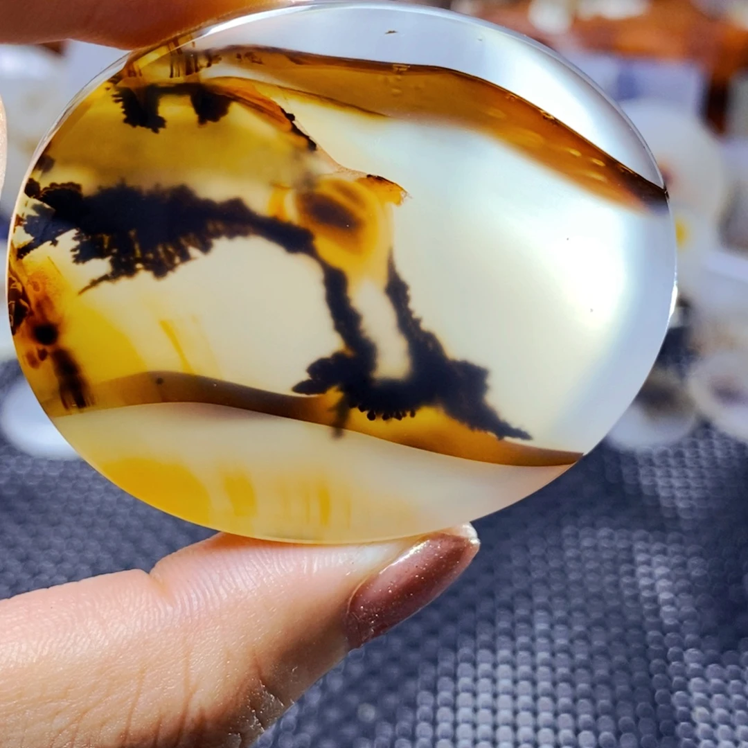 玛瑙/玉髓未镶嵌珠宝半成品