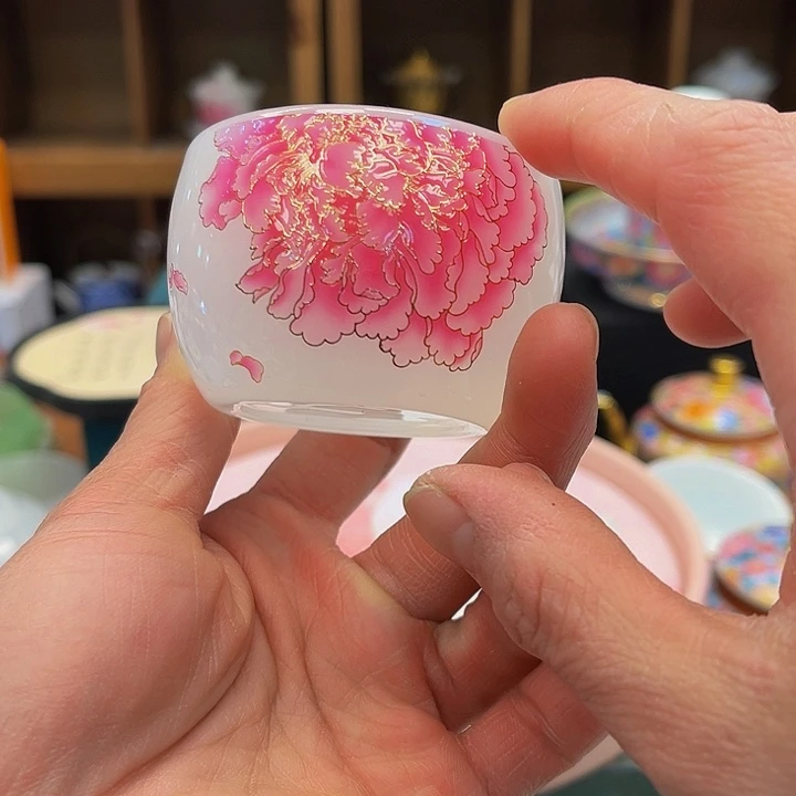 段泥茶杯啦啦咯哦哦哦啦咯哦