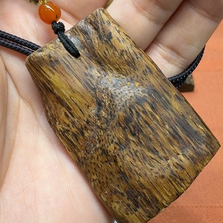 沉香吊坠馨安居沉香定制款