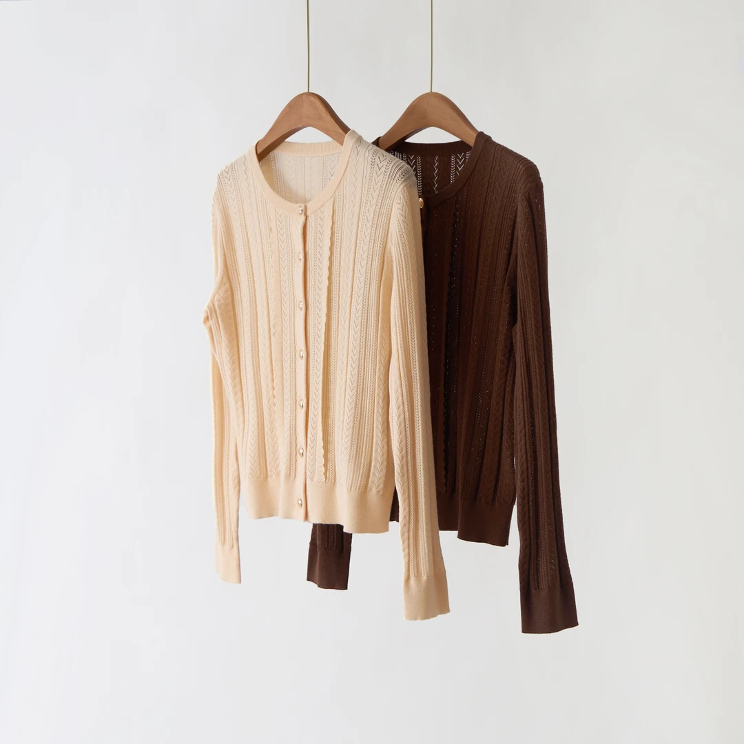 【YS11740】25秋季新品羊毛混纺小众绞花挑孔圆领长袖针织开衫女