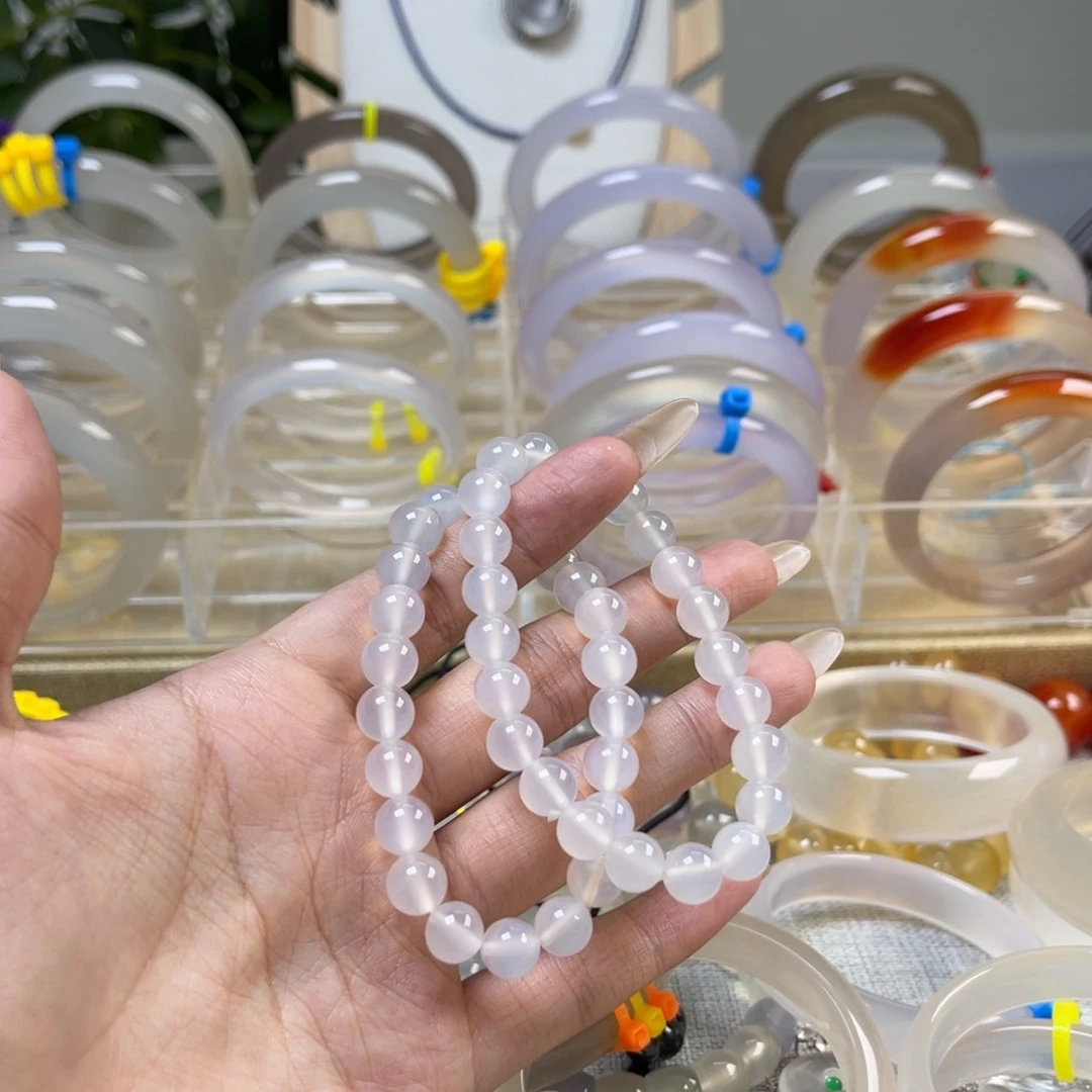 手镯玛瑙/玉髓未镶嵌