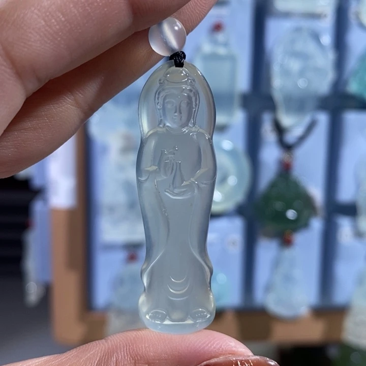 岫玉未镶嵌吊坠吊坠