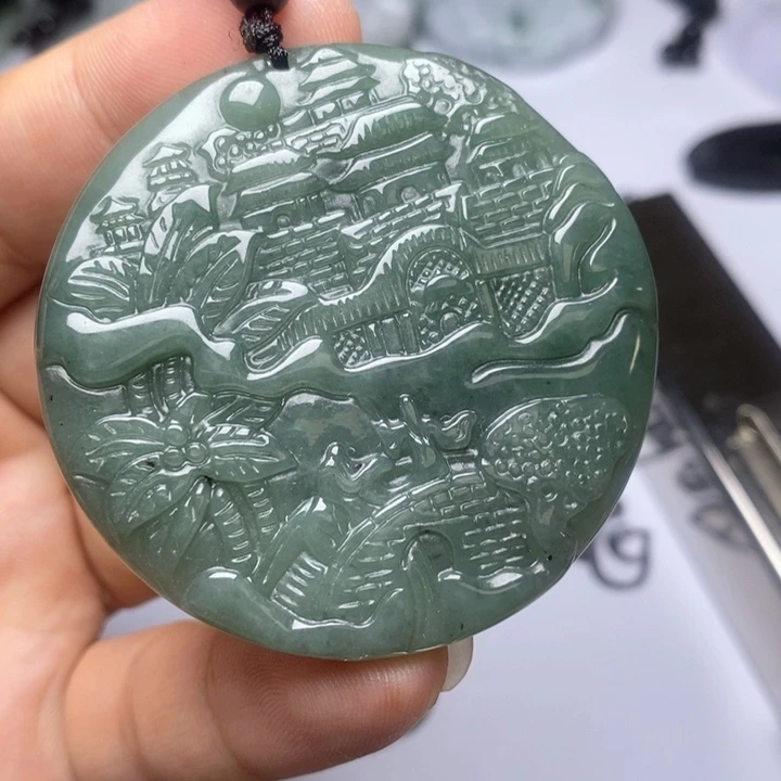 颈饰未镶嵌翡翠翡翠