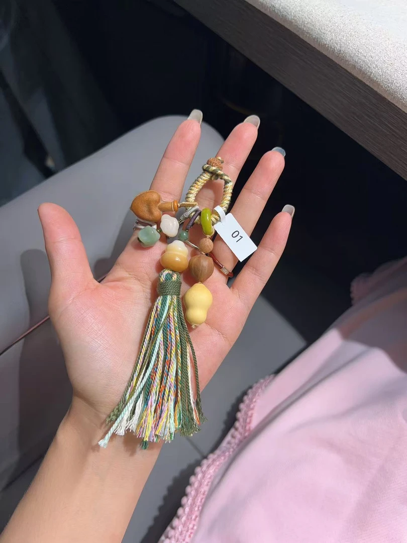 草里金葫芦挂件(默认微瑕)A10
