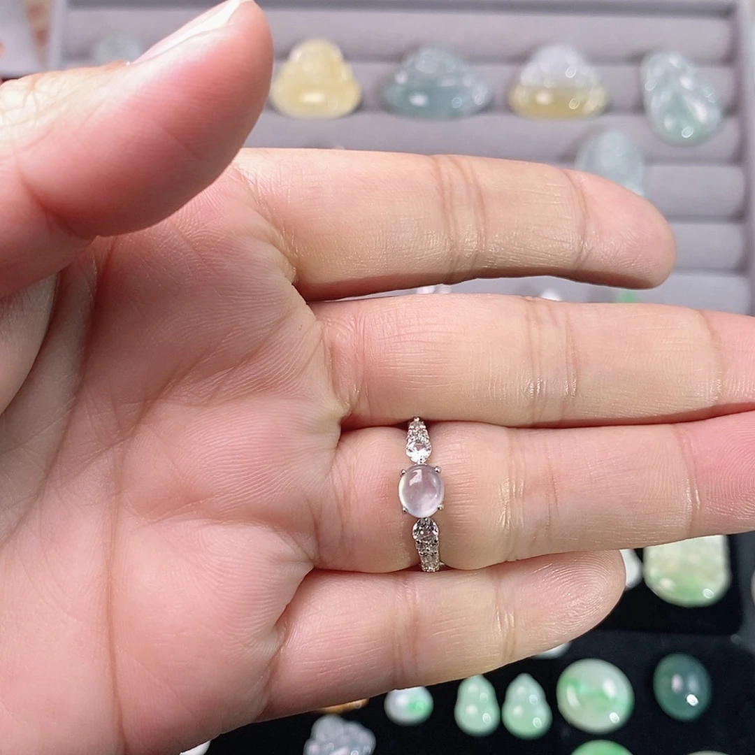 性***牛翡翠银S925镶嵌戒指