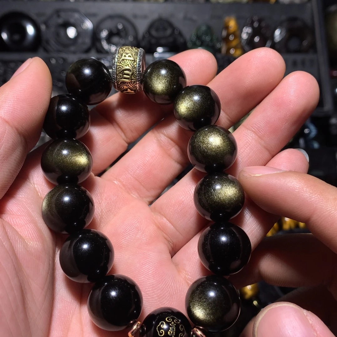 胖***羊黑曜岩未镶嵌珠宝奇石