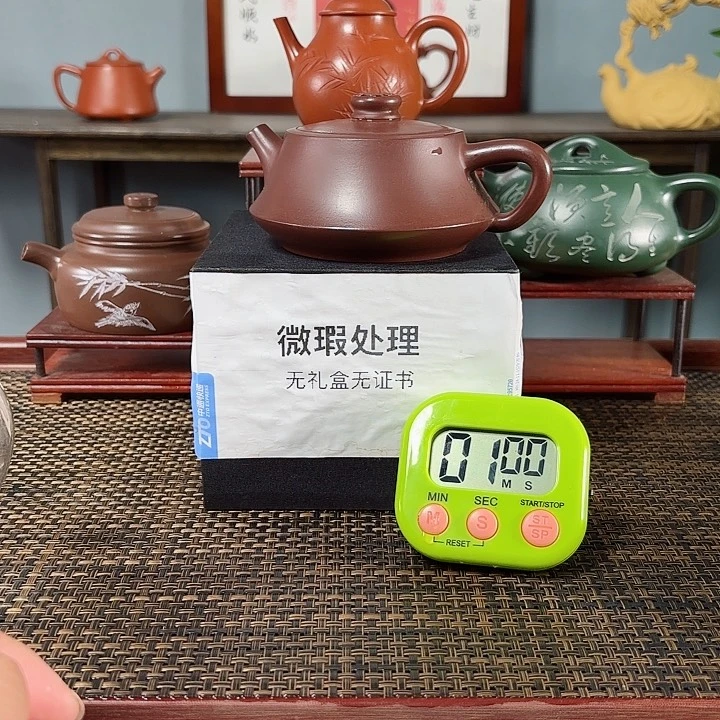 逃***孩宜兴原矿手工紫砂壶