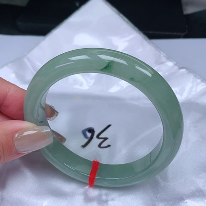 【闪购商品】翡翠手镯未镶嵌，