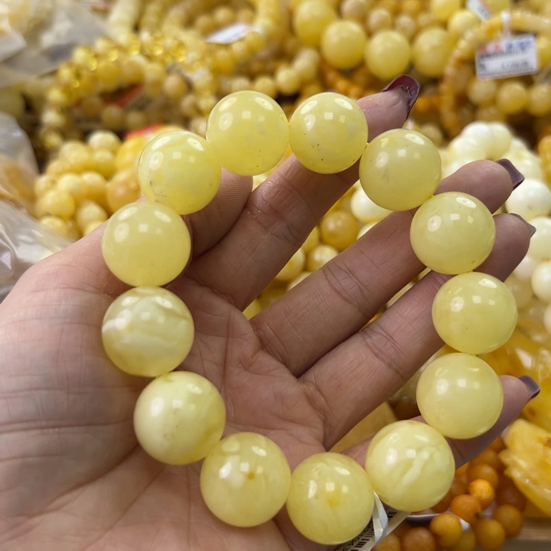 琥珀珠宝奇石未镶嵌