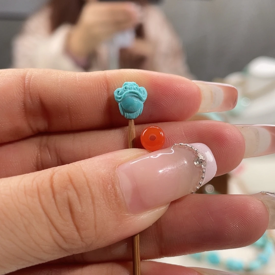 南红玛瑙未镶嵌财神爷