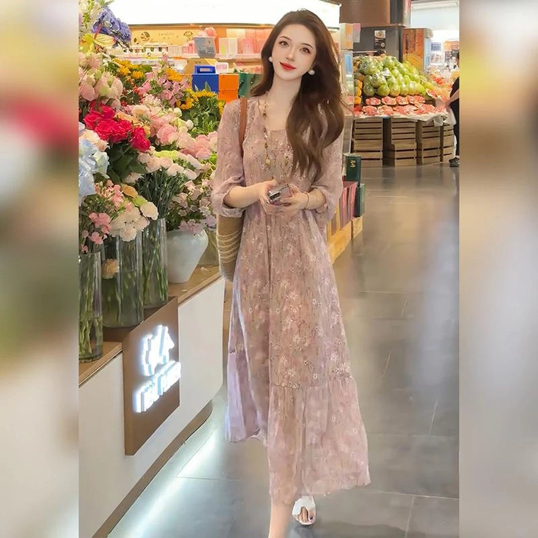 新款夏季印花法式a字裙子高级感显瘦碎花女洋气连衣裙