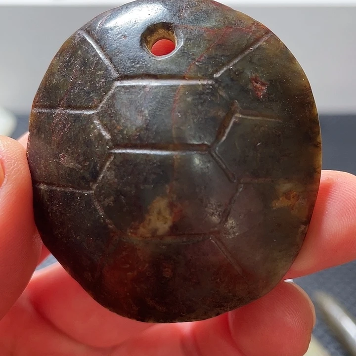 岫岩河磨玉（透闪石质玉）未镶嵌珠宝奇石