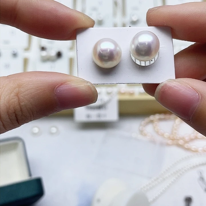 淡水珍珠耳饰银S925镶嵌不****音