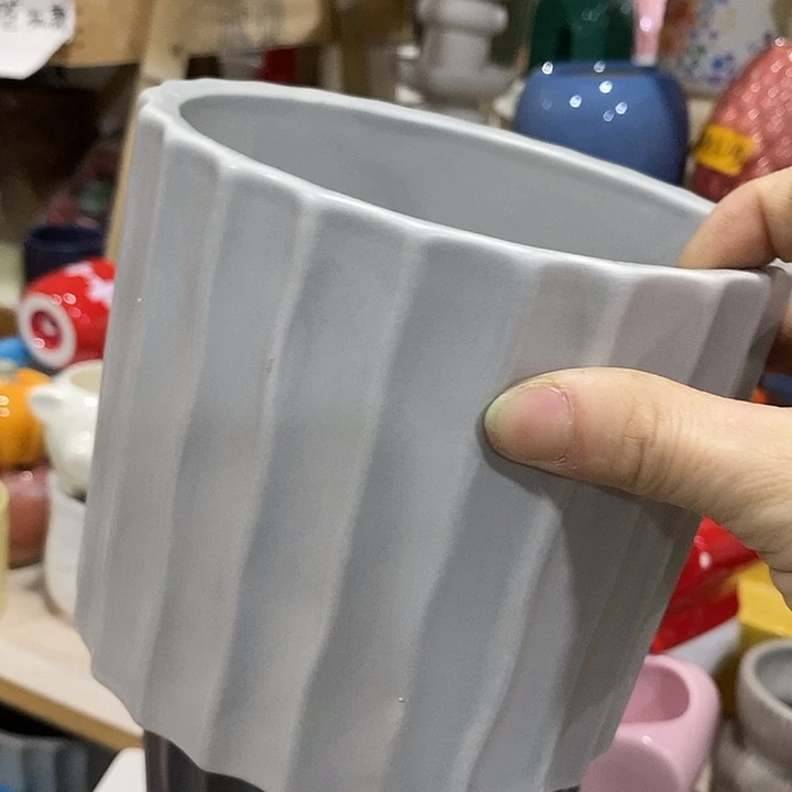 摆件陶陶盆有孔 瑕疵介意勿拍