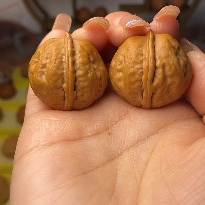 文玩核桃吊坠水晶蛙