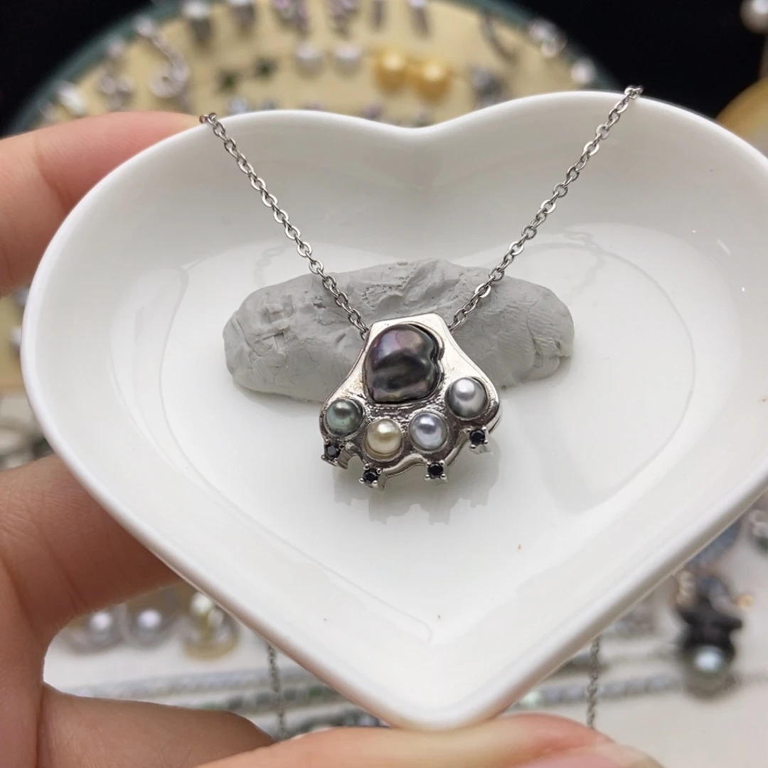 银S925镶嵌画框海水珍珠大溪地keshi爪爪吊坠