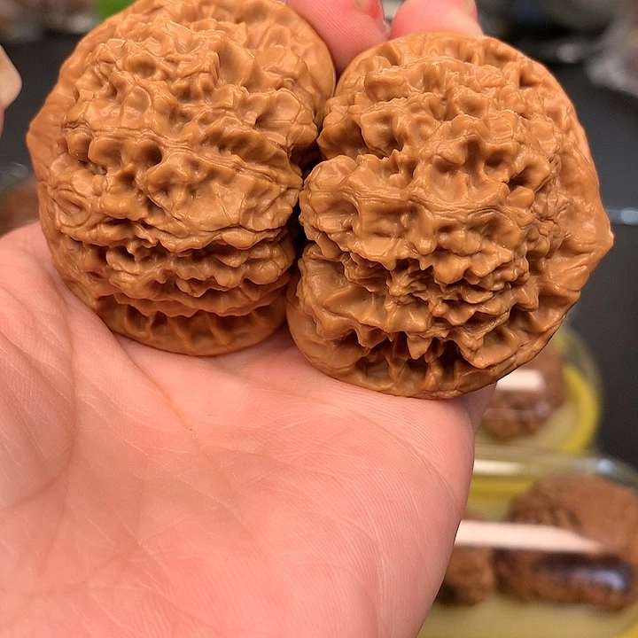 文玩核桃吊坠49官帽