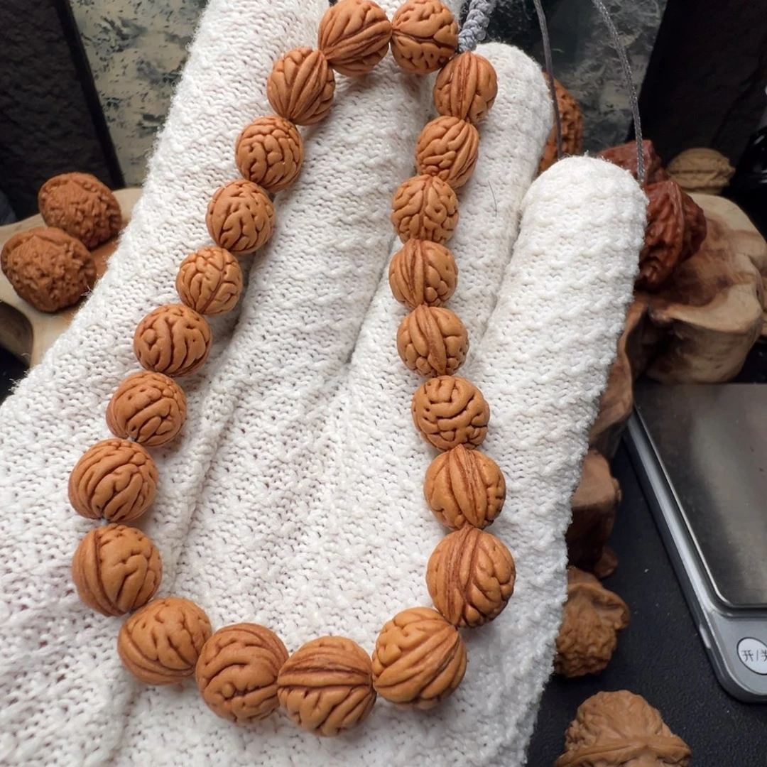 文玩核桃吊坠桃核