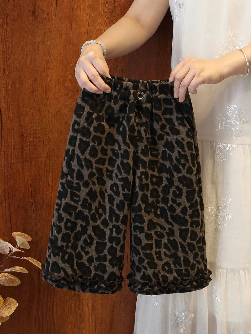 女宝加绒裤子秋冬季新款女童一体绒保暖长裤儿童时髦豹纹直筒裤