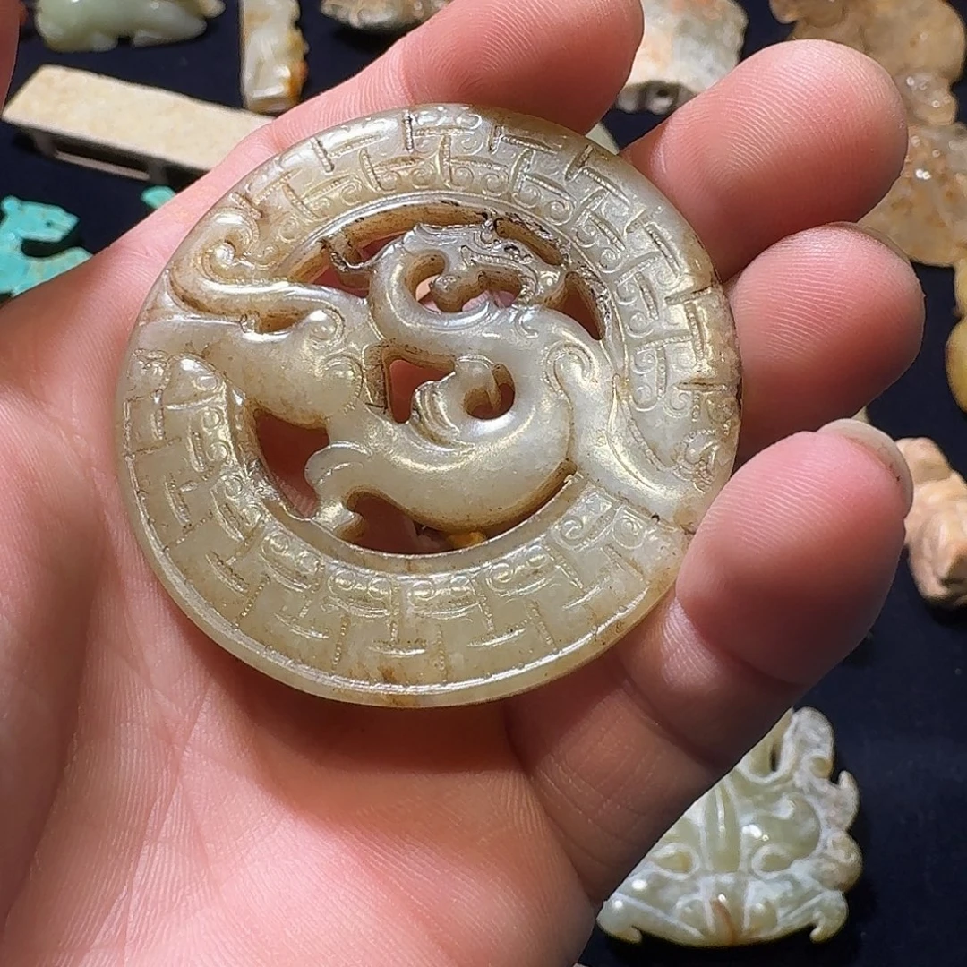 暴***暴奎星村的村民们在这里举行