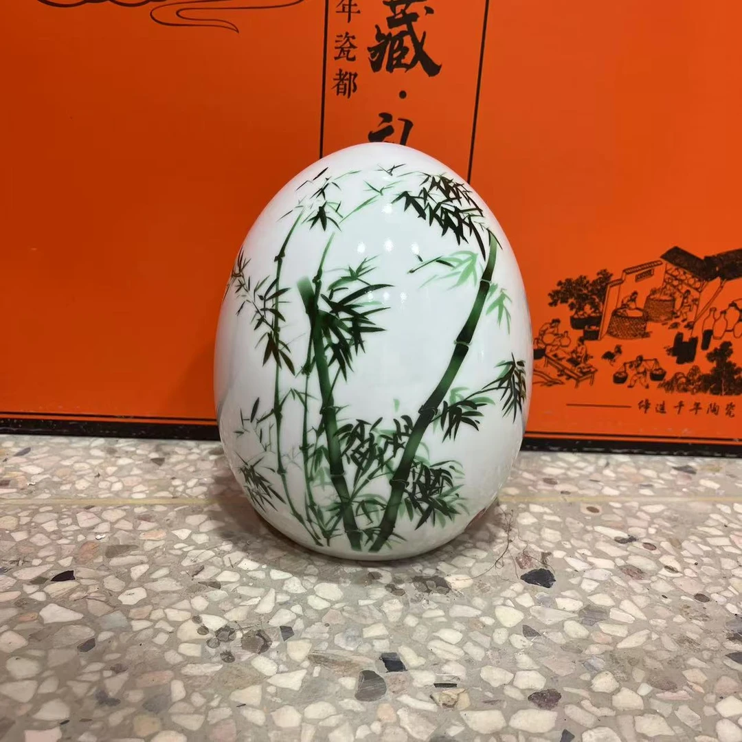 F73景德镇陶瓷绿竹福蛋摆件