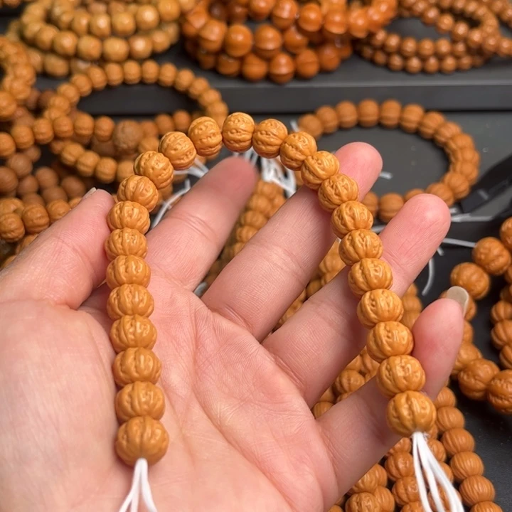 玛****手串猴头核桃211111111