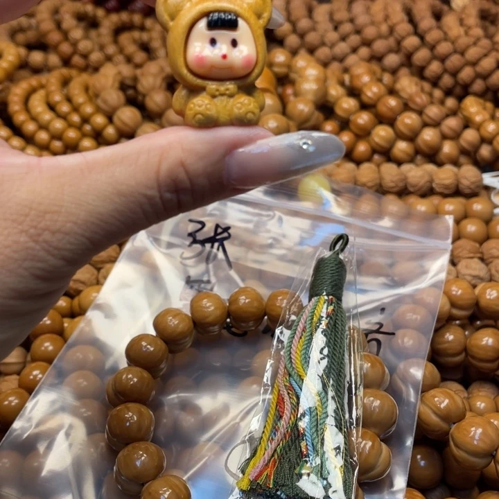 J***e核桃娃娃配饰单颗