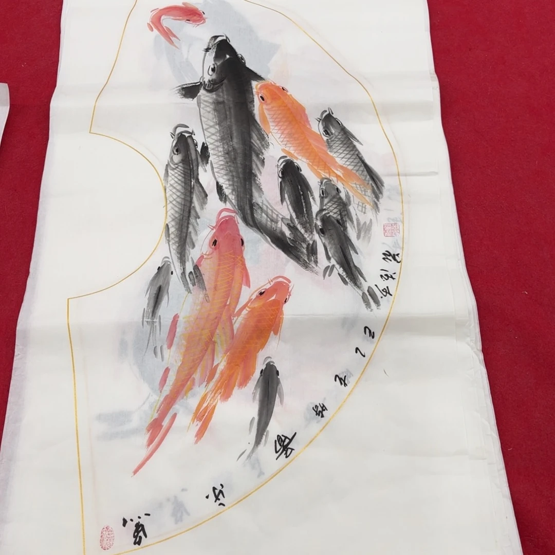 国画花鸟等图案为主的