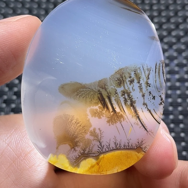 未镶嵌颈饰玛瑙/玉髓飞*