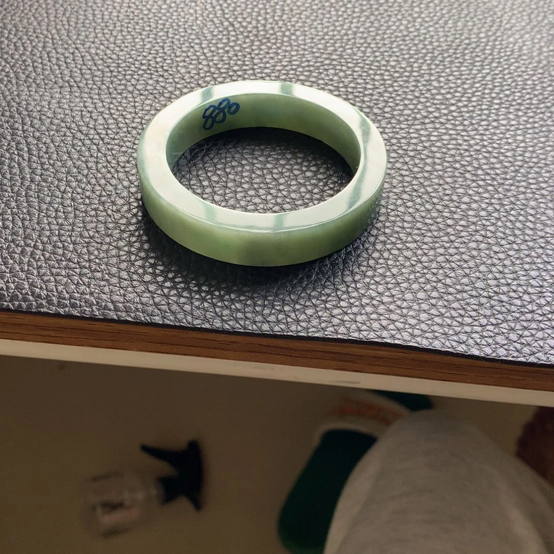 定制翡翠翡翠手镯未镶嵌流**师
