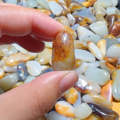 和田玉（子料）未镶嵌颈饰9克