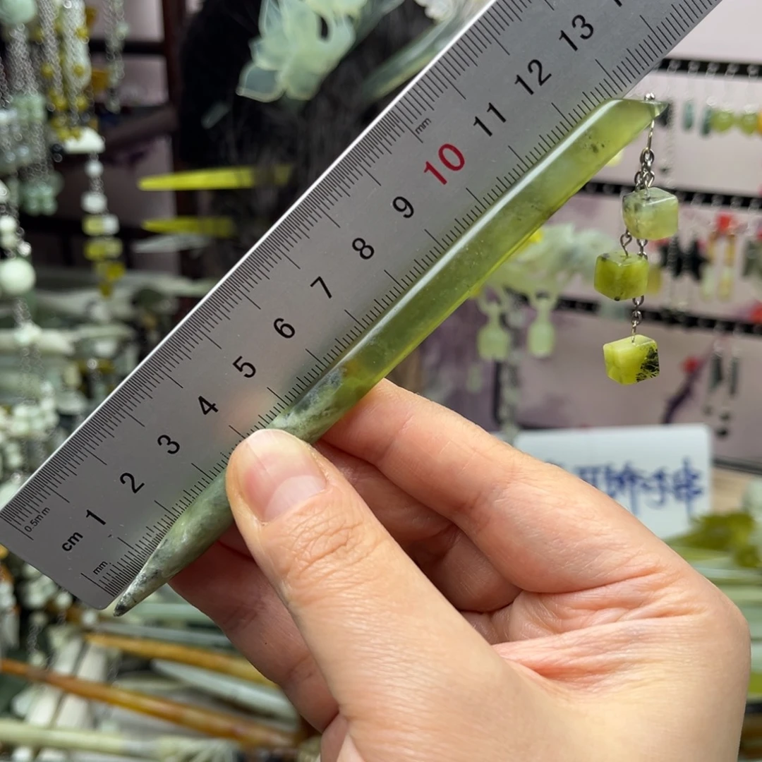 岫玉未镶嵌发饰长度13.5厘米左右