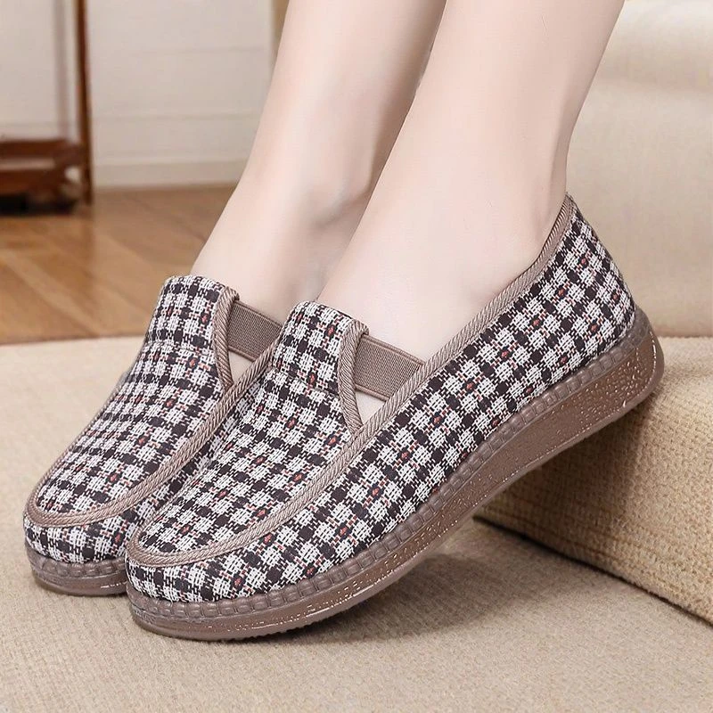 老北京布鞋平底一脚蹬妈妈软底透气低帮爆款舒适防滑