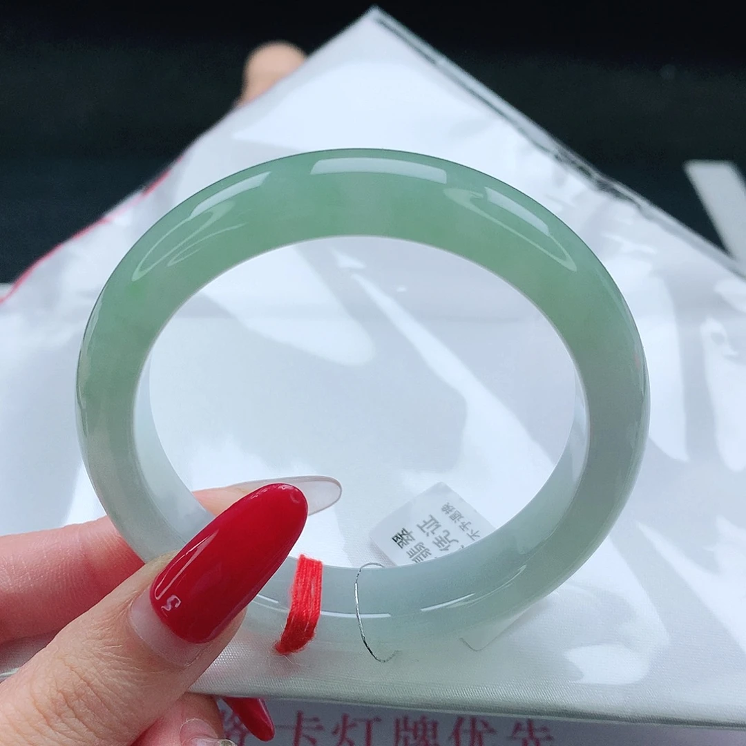 未镶嵌手镯翡翠55圈